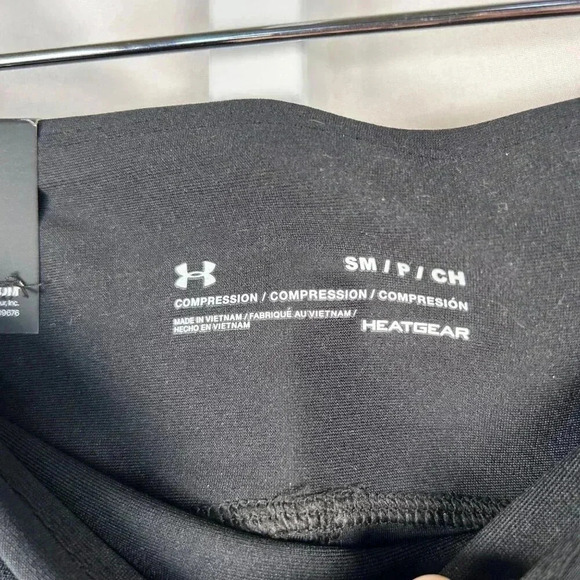 2/$30 Under Armour Size Small Compression Ankle Leggings - Picture 6 of 6